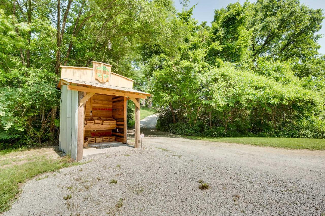 Missouri Studio Getaway Close To Parks And Hiking Apartment Liberty Exterior photo